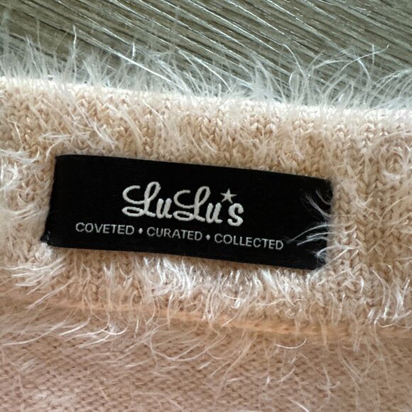 Lulu’s Coveted Curated Collected  Pink Eyelash Fringe Pencil Skirt Size Small - Picture 2 of 4
